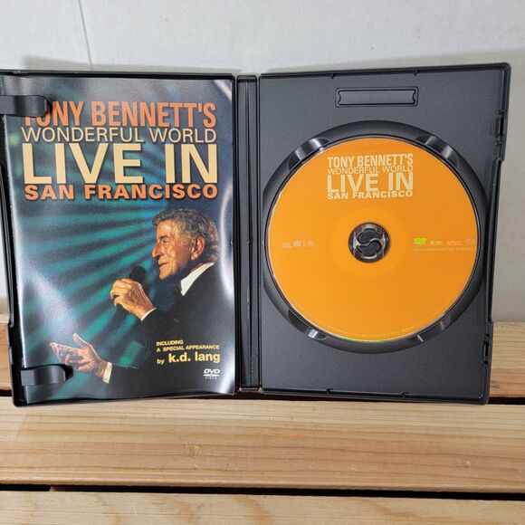 DVD Tony Bennett's Wonderful World: Live In San Francisco - Picture 2 of 5